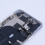 Châssis complet doré avec logo iPhone 11 Pro – Image 4